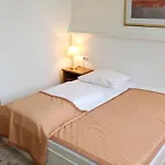 Traveller 3*