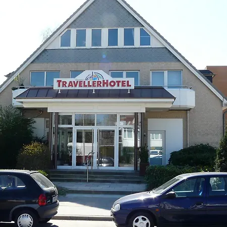 Hotel Traveller 3*