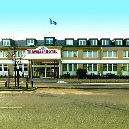 Traveller Hotel 3*