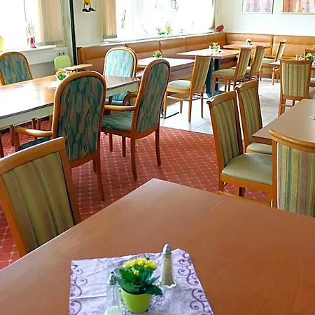 Traveller Hotel