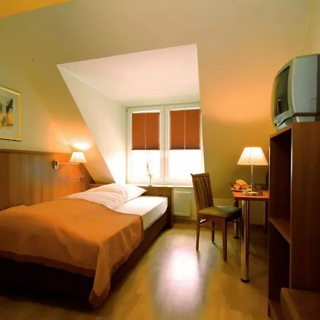 Hotell Traveller 3*