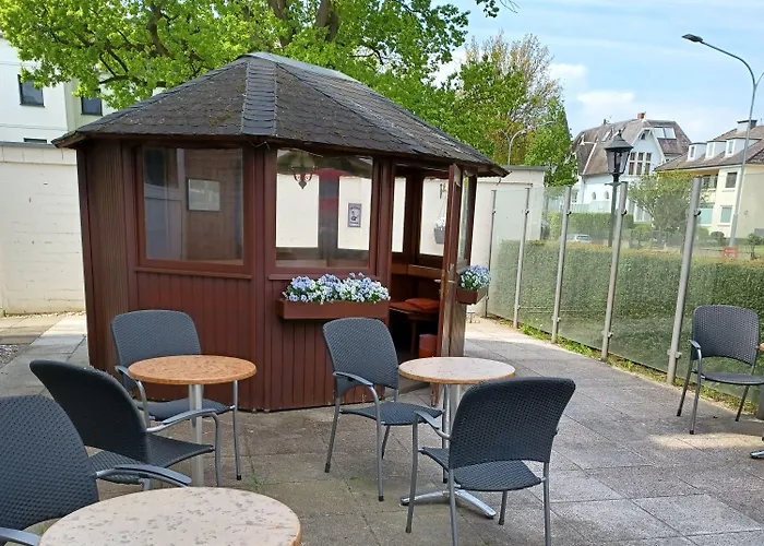 ترافيلار فندق