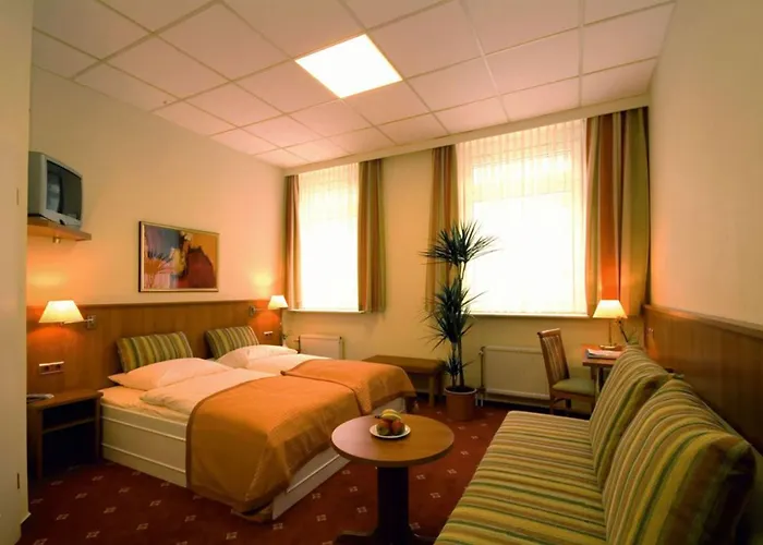 فندق ترافيلار 3*